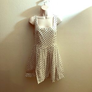 White dress diamond dots